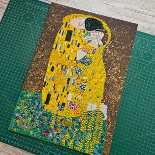 Thumbnail image 5 for «Kiss» inspired by Klimt